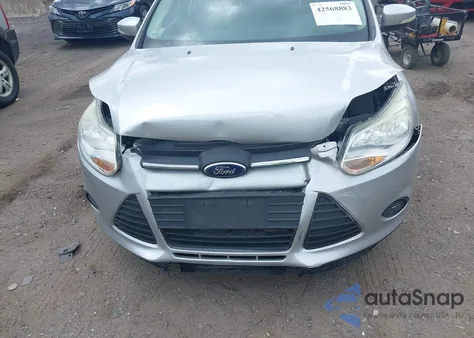 2014 Ford Focus Se z USA, uszkodzony, nr VIN 1FADP3F21EL105908